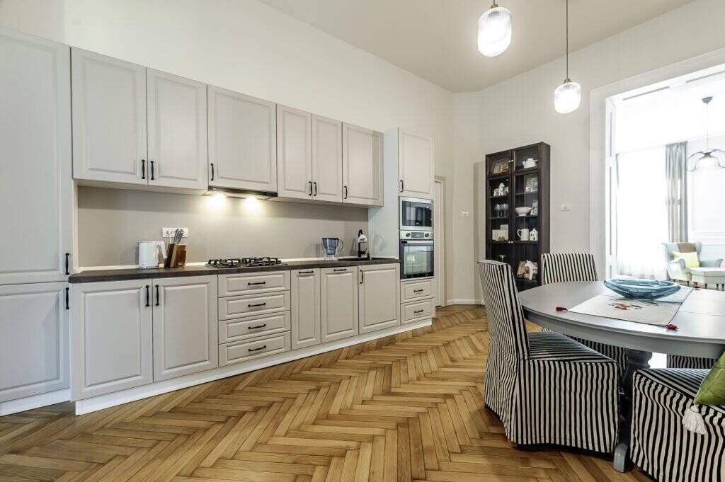 De vânzare Apartament premium cu 3 camere Ultracentral Comision 0 în zona Ultracentral 3 camere 2 dormitoare Arad 8
