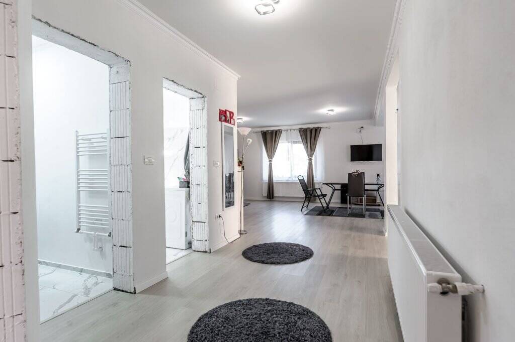 De vânzare Casă nouă de vânzare în cartierul nou din Zimand, Comision 0 în zona Arad 4 camere 3 dormitoare Arad 4