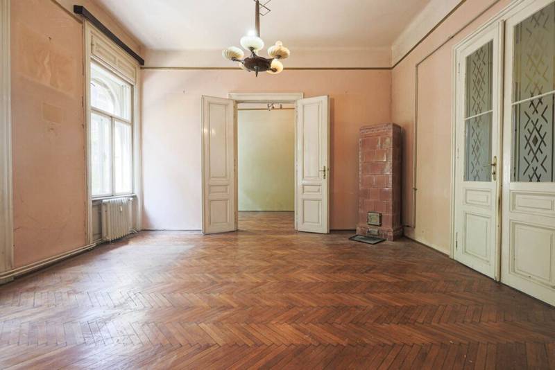 De vânzare Proprietate REZERVATĂ! Locație de exceptie în zona Ultracentral 4 camere 3 dormitoare Arad 4