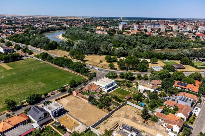 De vânzare Vila spatioasa in subcetate, proprietate premium în zona Subcetate 6 camere 4 dormitoare Arad 9