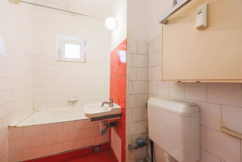 De vânzare Apartament 2 Camere – Micalaca, Zona 300, Malul Mureșului – COMISION 0 în zona Malul Muresului 2 camere 1 dormitor Arad 5