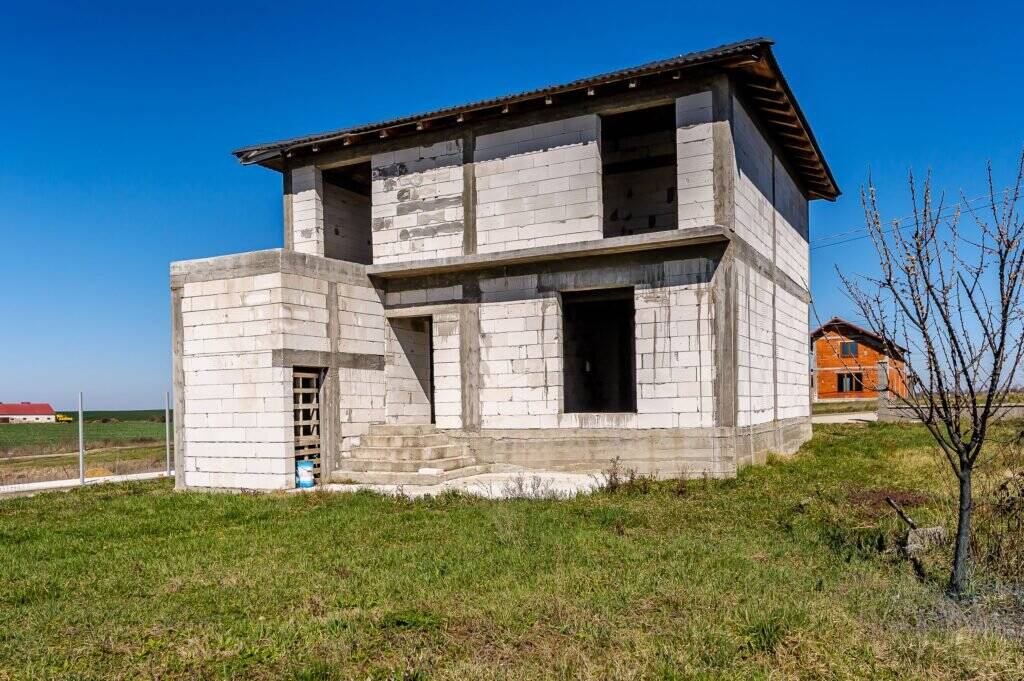 Casa Ta  – Într-un cartier nou, lângă natură în Frumușeni, Arad De vânzare Casa Ta  – Într-un cartier nou, lângă natură în Frumușeni, Arad în zona Arad 5 camere Arad 2