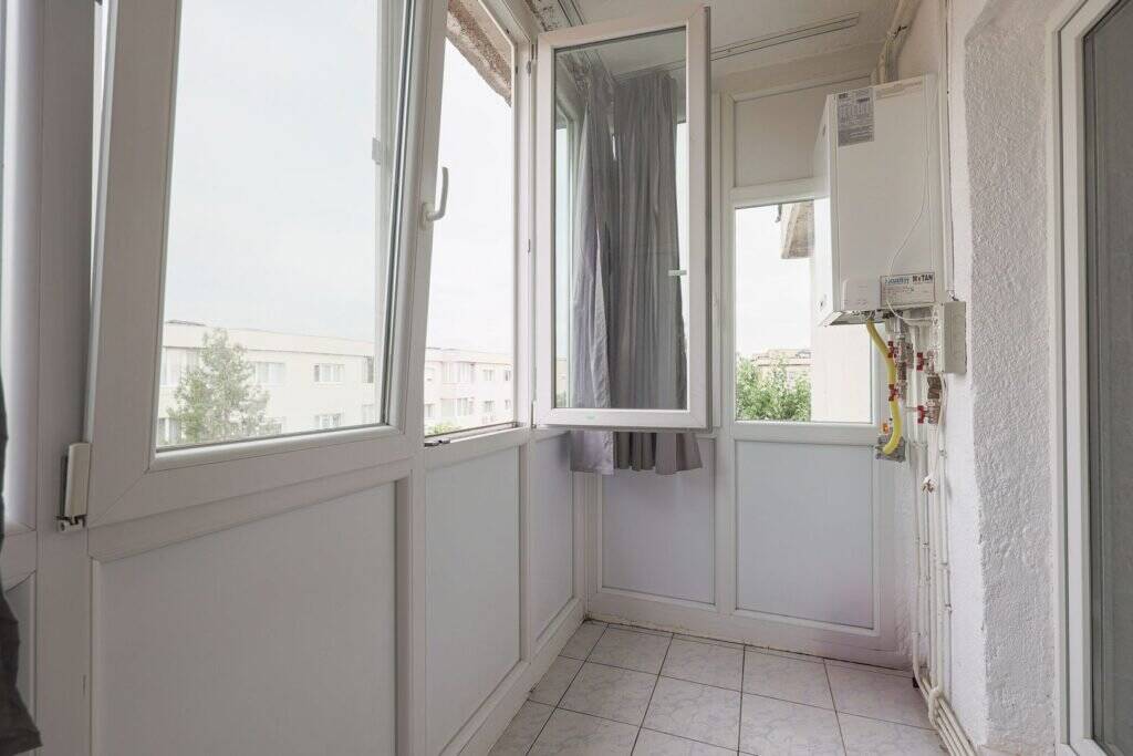 De vânzare Apartament 2 camere decomandat – Zona 300, Micalaca – COMISION 0% în zona Micalaca 2 camere 1 dormitor Arad 5