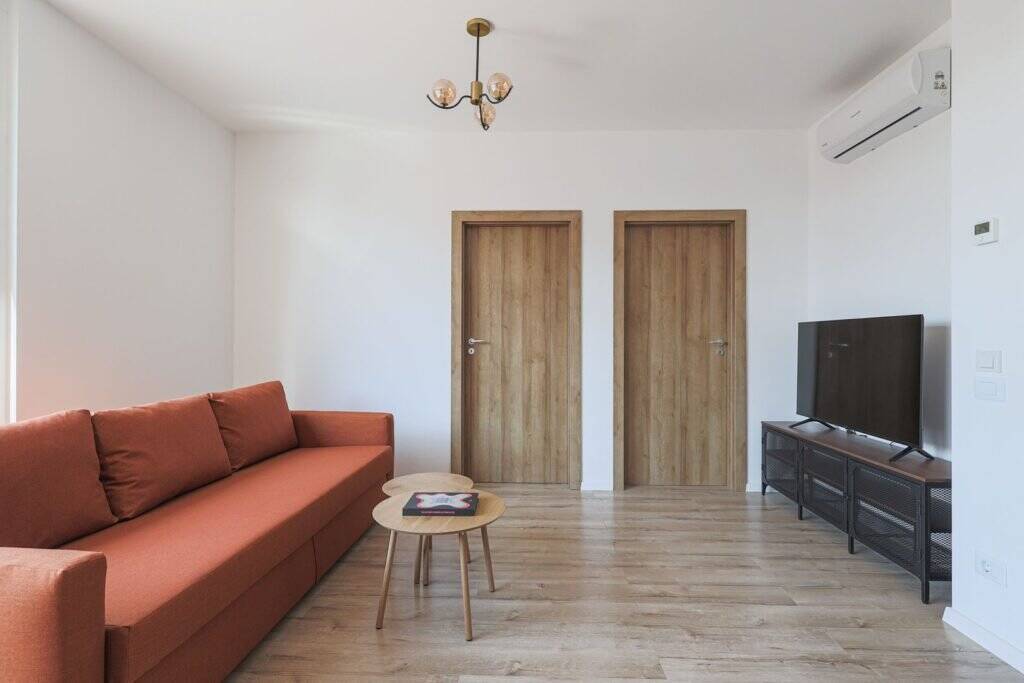Apartament modern – 3 camere. 2 băi – ARED – AFI – fara agentie De vânzare Apartament modern – 3 camere. 2 băi – ARED – AFI – fara agentie în zona Central 3 camere 2 dormitoare Arad 3