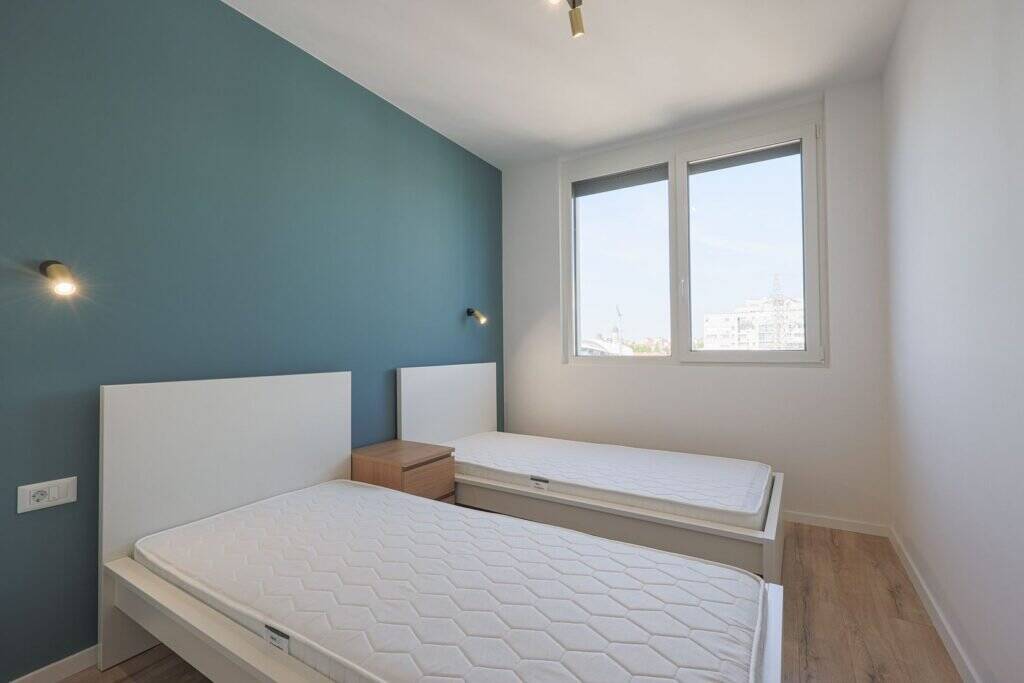 Apartament modern – 3 camere. 2 băi – ARED – AFI – fara agentie De vânzare Apartament modern – 3 camere. 2 băi – ARED – AFI – fara agentie în zona Central 3 camere 2 dormitoare Arad 7
