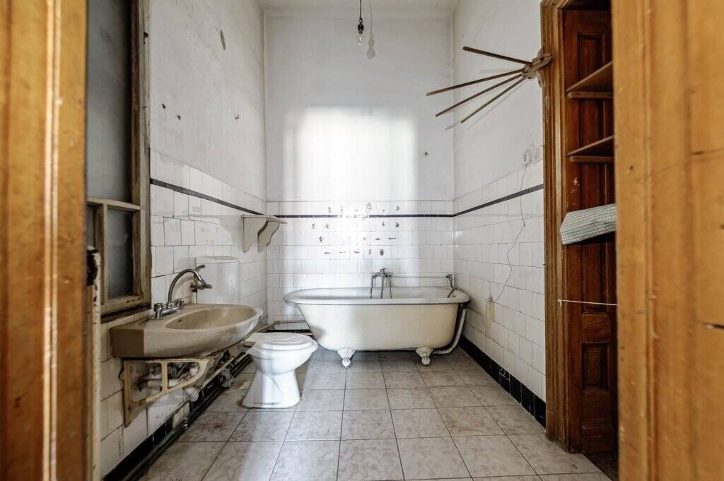 De vânzare Oportunitate! Apartament cu 4 Camere în Palatul Bohuș, Arad în zona Ultracentral 4 camere 3 dormitoare Arad 13