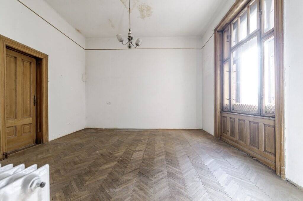 Fără comision! REZERVAT! Apartament cu 4 camere în Palatul Bohuș, Arad în zona Ultracentral 4 camere 3 dormitoare Arad 2