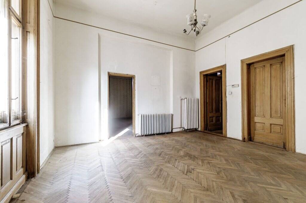 Fără comision! REZERVAT! Apartament cu 4 camere în Palatul Bohuș, Arad în zona Ultracentral 4 camere 3 dormitoare Arad 7