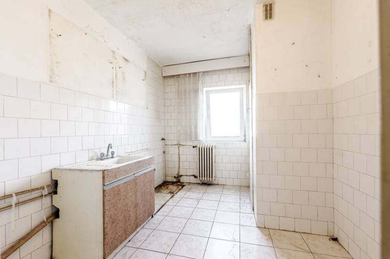 Apartament accesibil cu 2 camere, în zona 500 Micalaca De vânzare Apartament accesibil cu 2 camere, în zona 500 Micalaca în zona Micalaca 2 camere 1 dormitor Arad 4