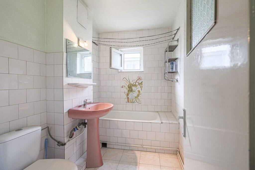 De vânzare Rezervat Apartament cu 3 camere decomandat in Zona 300 în zona Micalaca 3 camere 2 dormitoare Arad 9