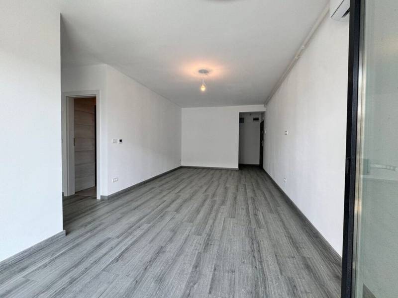 De vânzare Apartament cu 3 camere, Adora Park. cu 2 locuri de parcare în zona UTA 3 camere 2 dormitoare Arad 17