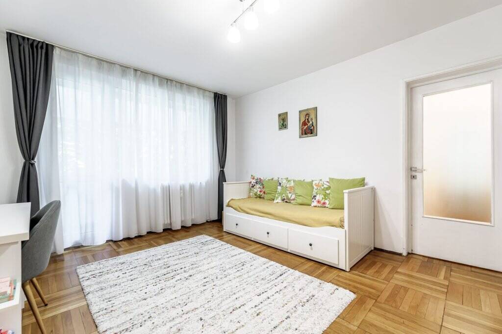 Fără comision! Apartament modern 2 camere, zona Podgoria în zona Central 2 camere 1 dormitor Arad 2