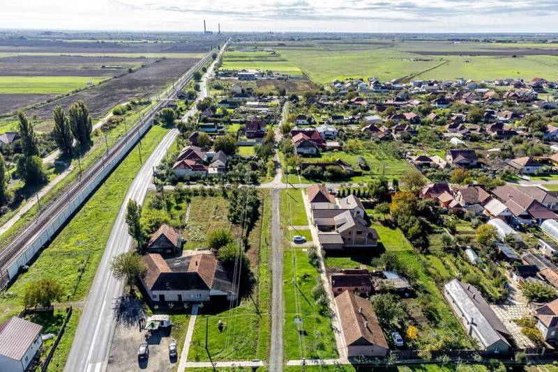 De vânzare Casa noua 5 camere, la rosu, în Sofronea comision 0 la cumpărare în zona Arad 5 camere 3 dormitoare Arad 10