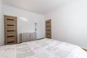 De vânzare Apartament 2 camere spatios la casa individuala, zona centrala în zona Ultracentral 2 camere 1 dormitor Arad 4