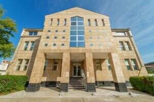 Arbema Office Arad. Birouri de închiriat De închiriat Arbema Office Arad. Birouri de închiriat. în zona Aurel Vlaicu 29 camere Arad 1