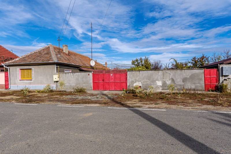 De vânzare Casa cu teren generos in Zimandcuz Comision 0% în zona Arad 3 camere 2 dormitoare Arad 2