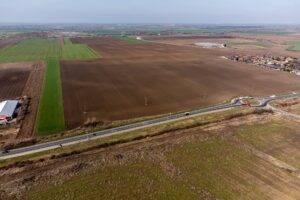 Teren extravilan șosea Dn 79 Arad-Oradea – Comision 0% la cumparare De vânzare Teren extravilan șosea Dn 79 Arad-Oradea – Comision 0% la cumparare în zona Cartierul Verde Arad 5