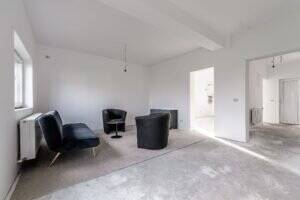 Casă modernă, elegantă cu spațiu pentru întreaga familie! Comision 0%! De vânzare Casă modernă, elegantă cu spațiu pentru întreaga familie! Comision 0%! în zona Gai 4 camere 3 dormitoare Arad 12