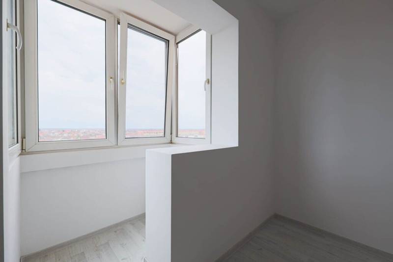 Apartament 2 camere, renovat și disponibil imediat în Fortuna/Vlaicu De vânzare Apartament 2 camere, renovat și disponibil imediat în Fortuna/Vlaicu în zona Fortuna 2 camere 1 dormitor Arad 5