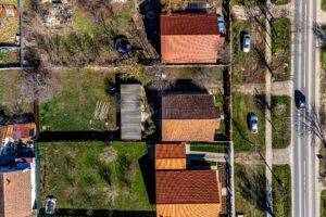 Casa 2003 – Teren 1000 mp – la iesirea din Zadareni – COMISION 0% De vânzare Casa 2003 – Teren 1000 mp – la iesirea din Zadareni – COMISION 0% în zona Arad 4 camere Arad 8
