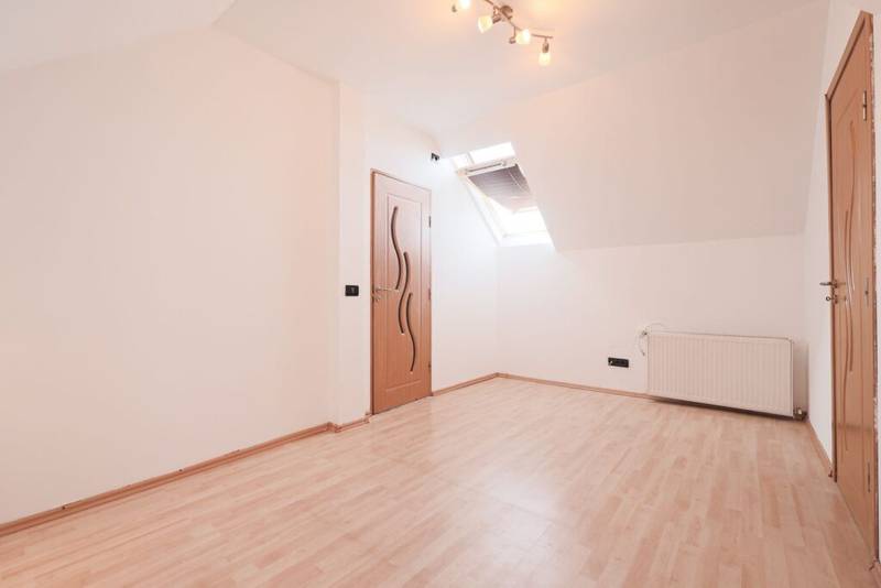 De vânzare REZERVAT! Apartament 2 camere în bloc nou, zona Tabacovici în zona Aradul Nou 2 camere 1 dormitor Arad 5