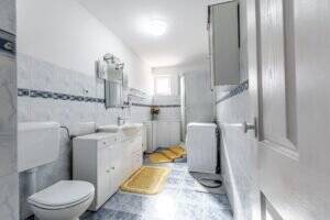 De vânzare REZERVAT! Casa 2003 – Teren 1000 mp – la iesirea din Zadareni în zona Arad 4 camere Arad 5
