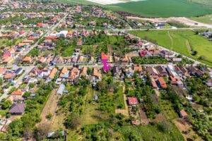 1440 mp de posibilități. Construiește-ți casa într-o zonă liniștită De vânzare 1440 mp de posibilități. Construiește-ți casa într-o zonă liniștită în zona Sannicolau Mic Arad 5