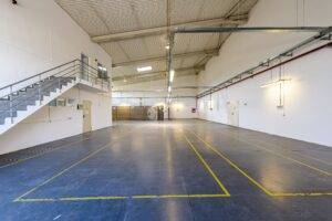 De închiriat Hală industrială ideală pentru producție sau showroom în Arad în zona Gradiste 2 camere Arad 12