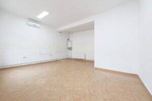 De închiriat Spațiu comercial – Zona Piața Catedralei, Arad în zona Central 1 camera Arad 2
