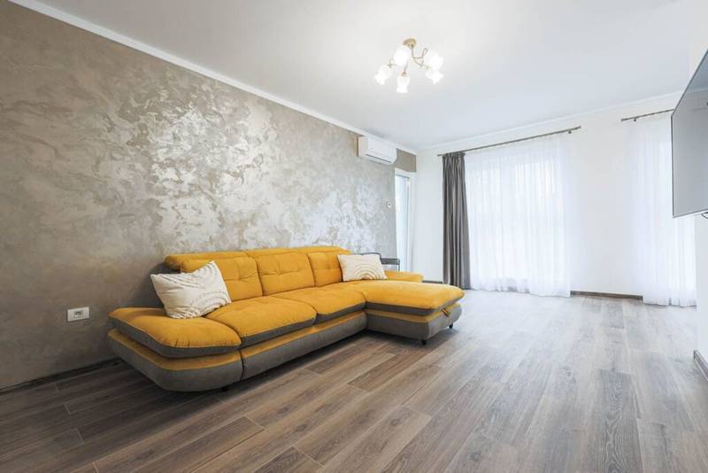 De vânzare VÂNDUT! Apartament  modern și luminos într-un bloc nou din 2022 în zona Romanilor 2 camere 1 dormitor Arad 2