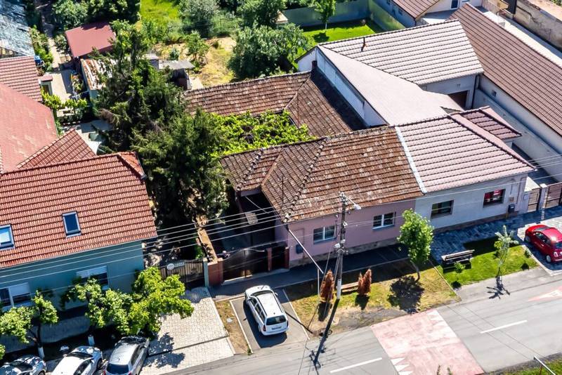 De vânzare Casă individuală cu grădină și acces auto,  Aradul Nou, Str. Molidului în zona Aradul Nou 4 camere 2 dormitoare Arad 17