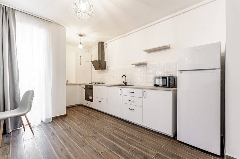 De închiriat Ocazie Apartament NOU la cheie cu loc de parcare in Timișoara în zona Circumvalatiunii 2 camere 1 dormitor Arad 3