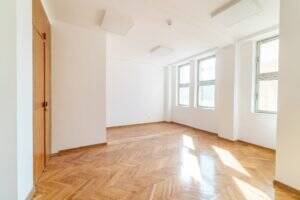 Arbema Office Arad. Birouri de închiriat De închiriat Arbema Office Arad. Birouri de inchiriat. în zona Aurel Vlaicu 29 camere Arad 14