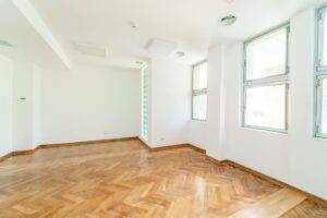 Arbema Office Arad. Birouri de închiriat De închiriat Arbema Office Arad. Birouri de închiriat. în zona Aurel Vlaicu 29 camere Arad 23