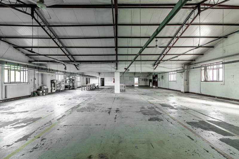 4.049 mp Hale industriale în Arad, aproape de A1 