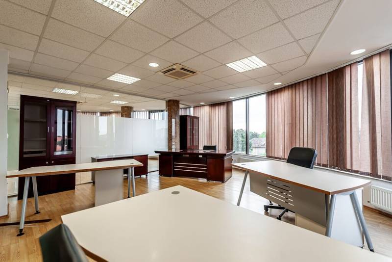 De închiriat Închiriere spațiu de birouri premium în centru Arad în zona Ultracentral 4 camere Arad 5