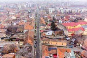 Casa din caramida – teren 612 mp – Centru Arad – COMISION 0% De vânzare Casa din caramida – teren 612 mp – Centru Arad – COMISION 0% în zona Boul Rosu 3 camere Arad 5