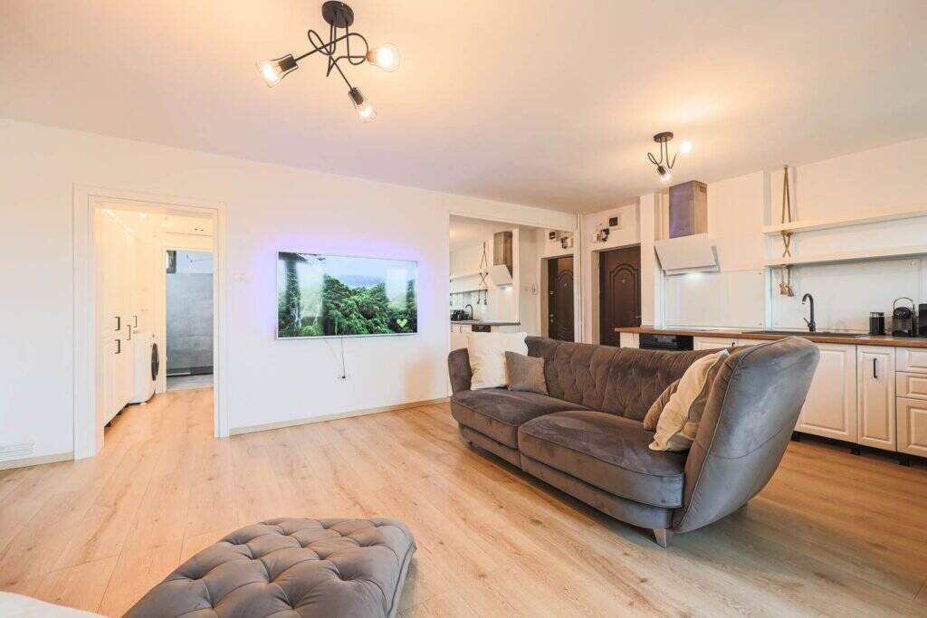 De vânzare Apartament 2 camere Podgoria – ocazie, preț redus la 105.000 € în zona Ultracentral 2 camere 1 dormitor Arad 10