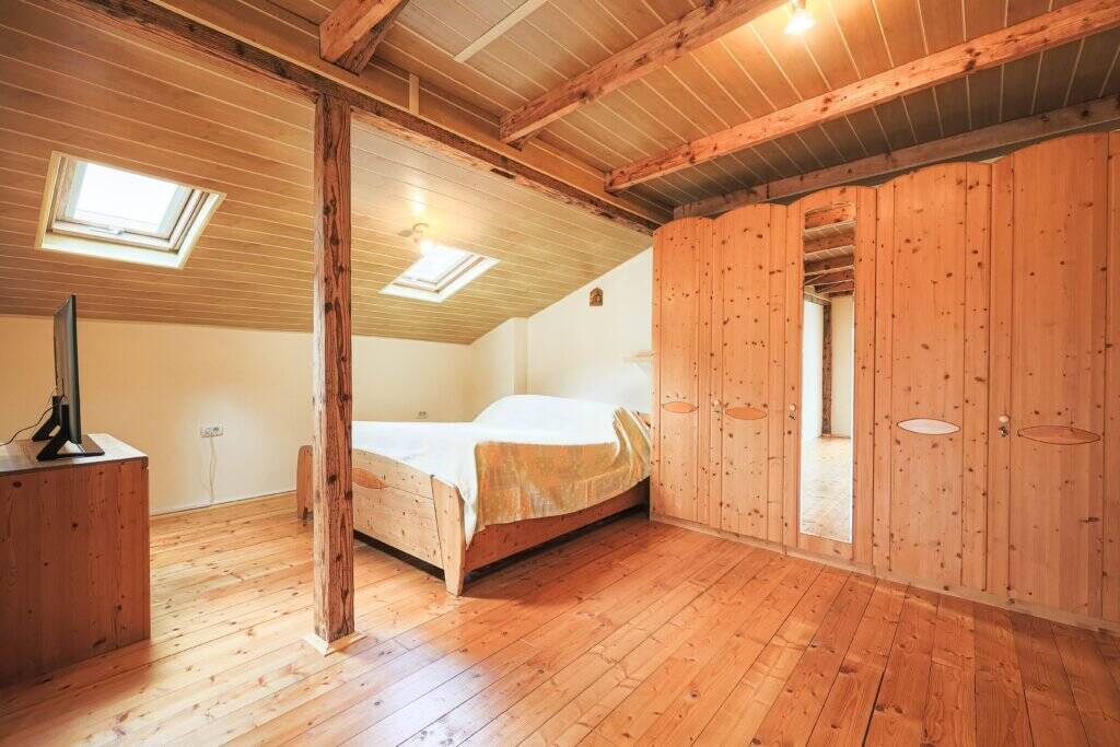 De vânzare VÂNDUT! Apartament cu o cameră, Piața Catedralei, Arad. în zona Central 1 camera 1 dormitor Arad 4