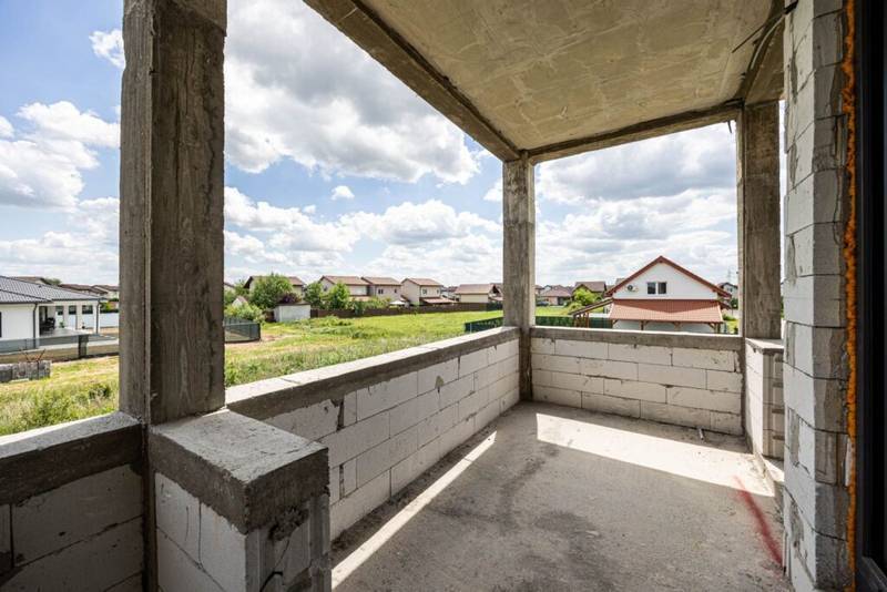 Vilă spațioasă cu 6 camere – Via Carmina, Arad. Preț redus 199.000 € De vânzare Vilă spațioasă cu 6 camere – Via Carmina, Arad. Preț redus 199.000 € în zona Arad 6 camere 2 dormitoare Arad 3
