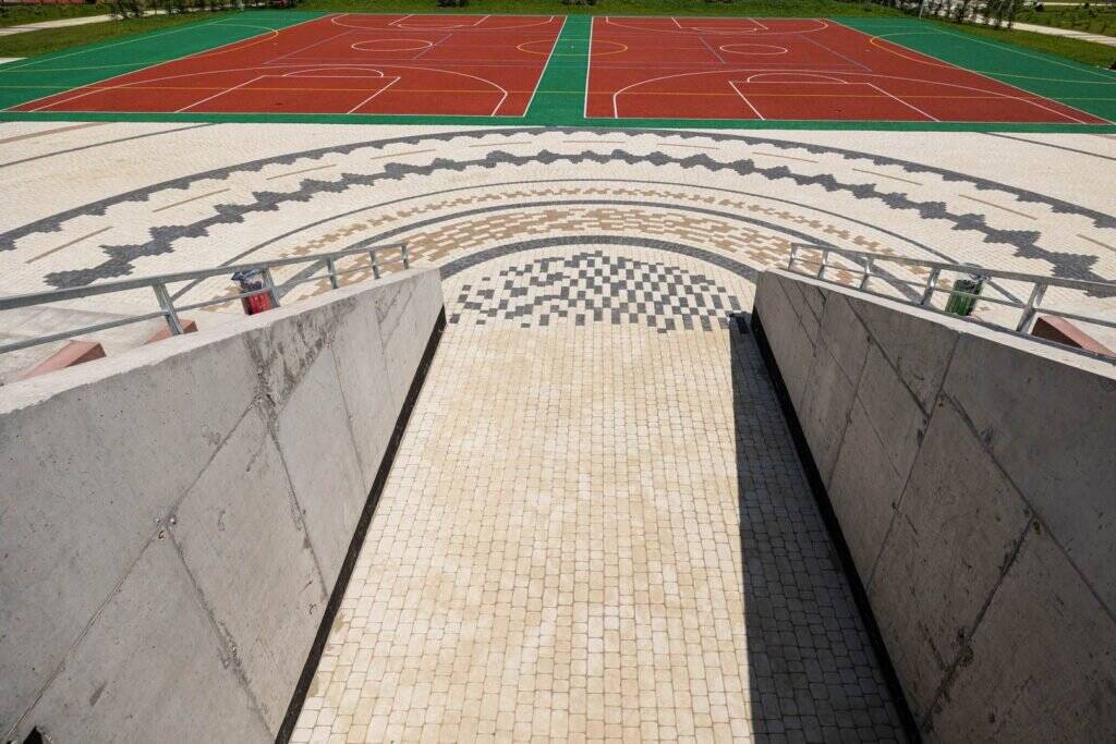 De vânzare ACASĂ începe în Cartier ARED IMAR! în zona Aurel Vlaicu Arad 6