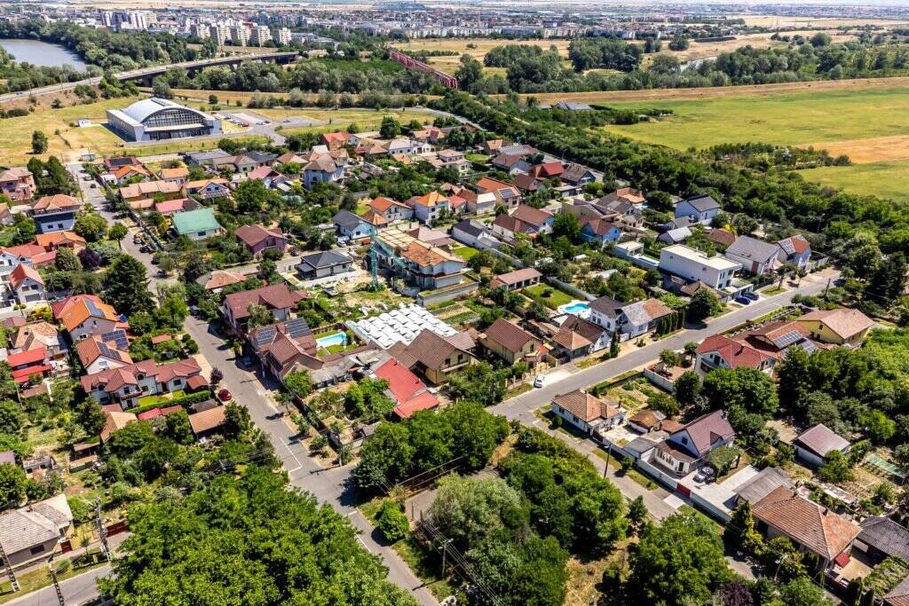 De vânzare Apartament nou cu 3 camere și grădină in Subcetate în zona Subcetate 3 camere 2 dormitoare Arad 7