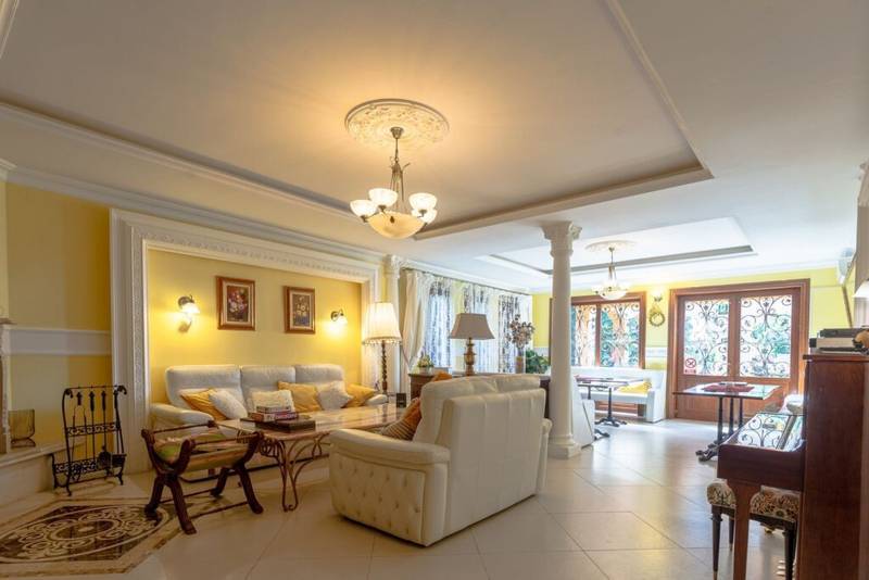 De vânzare Pensiune cotată 9+ pe Booking – O bijuterie imobiliară de 4 margarete! în zona Vest 10 camere Arad 4