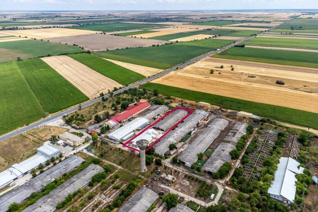De vânzare Unitate de abatorizare și procesare carne DN7  –  Nădlac în zona Exterior Est Arad 1