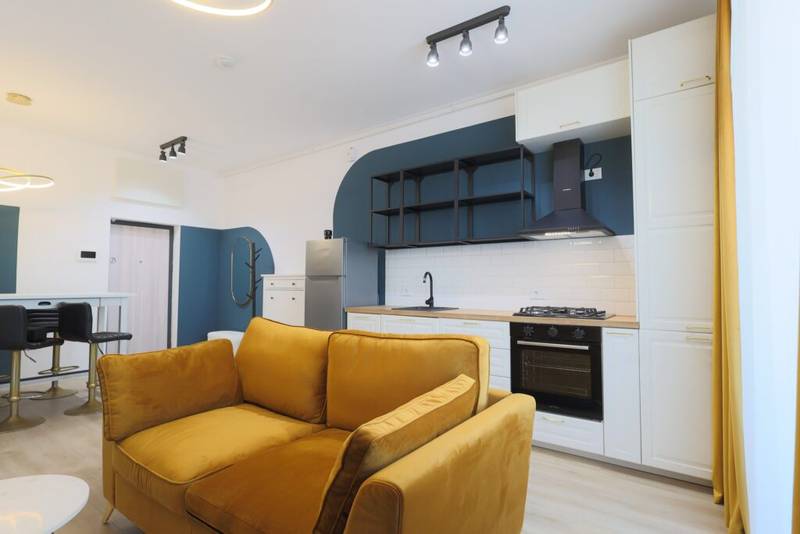 De vânzare Apartament NOU penthouse la cel mai mic pret Comision 0 în zona UTA 2 camere 1 dormitor Arad 4