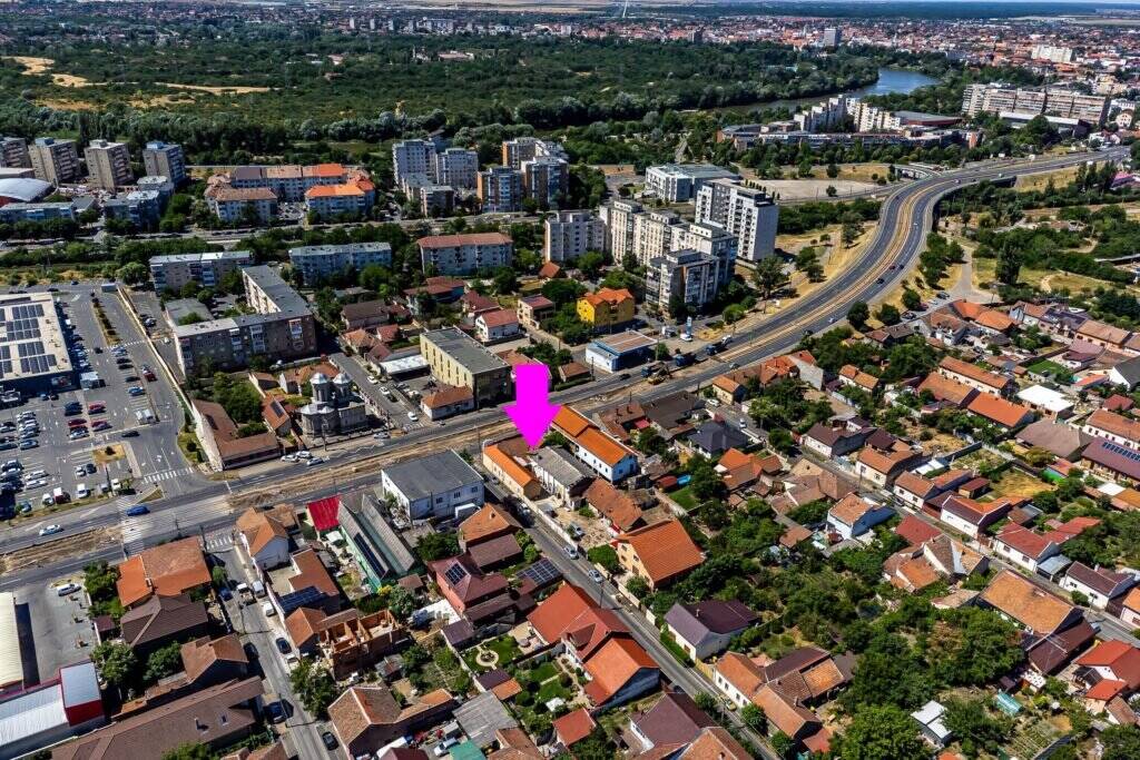 Vizibilitate maximă pe Calea Radnei – oportunitate investitie! De vânzare Vizibilitate maximă pe Calea Radnei – oportunitate investitie! în zona Micalaca Arad 6