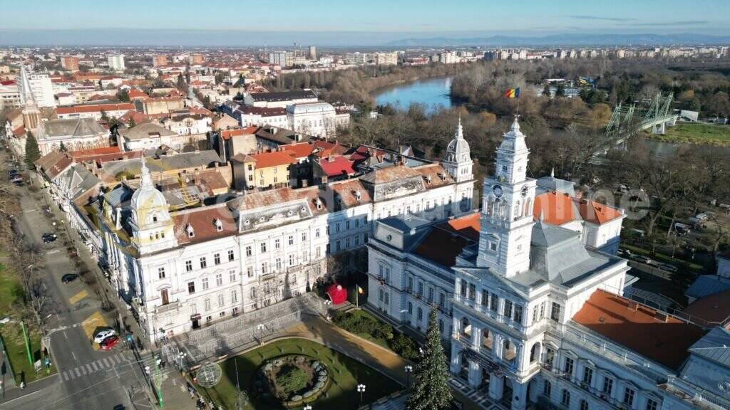 Clădiri emblematice Arad cu potențial imobiliar