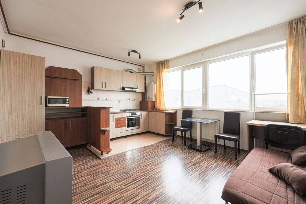 De vânzare Apartament 2 camere + nișă de dormit – ARED UTA R9 – COMISION 0% în zona UTA 2 camere 1 dormitor Arad 1