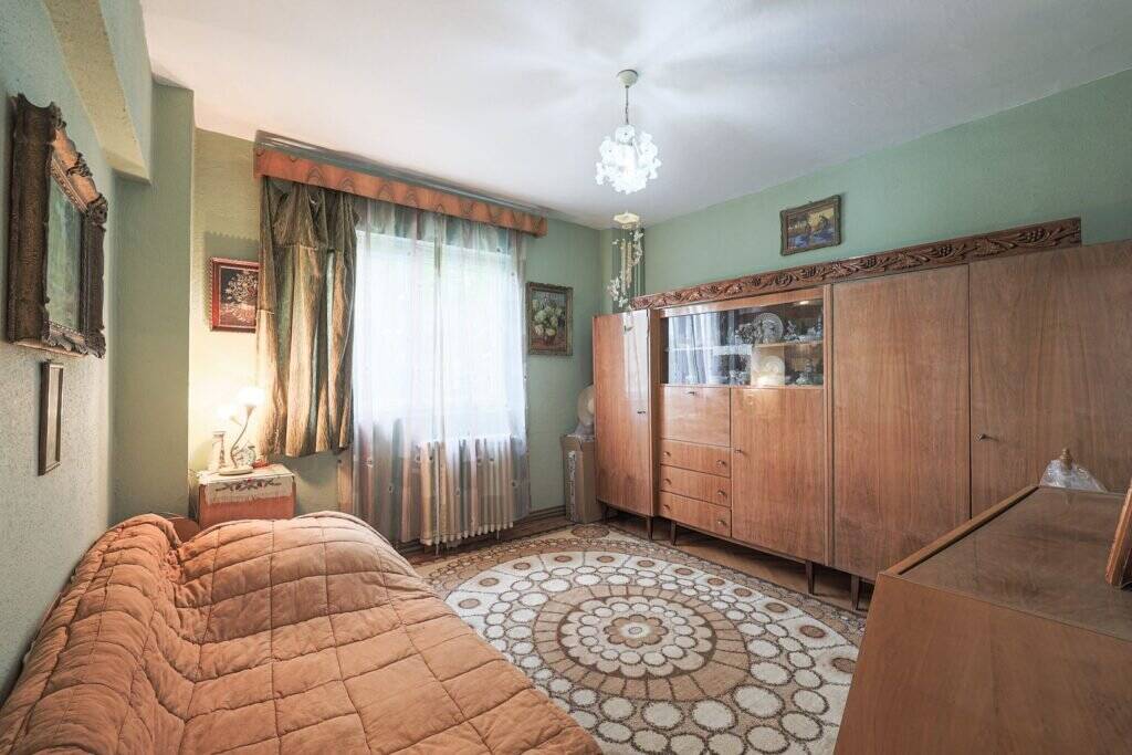 De vânzare Vedere directă spre faleza Mureșului, disponibil acum Micalaca 300 în zona Micalaca 4 camere 3 dormitoare Arad 10