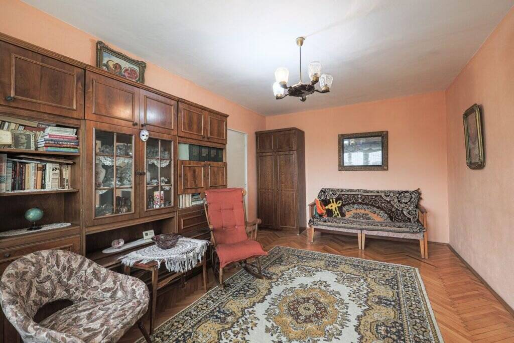 De vânzare Vedere directă spre faleza Mureșului, disponibil acum Micalaca 300 în zona Micalaca 4 camere 3 dormitoare Arad 9
